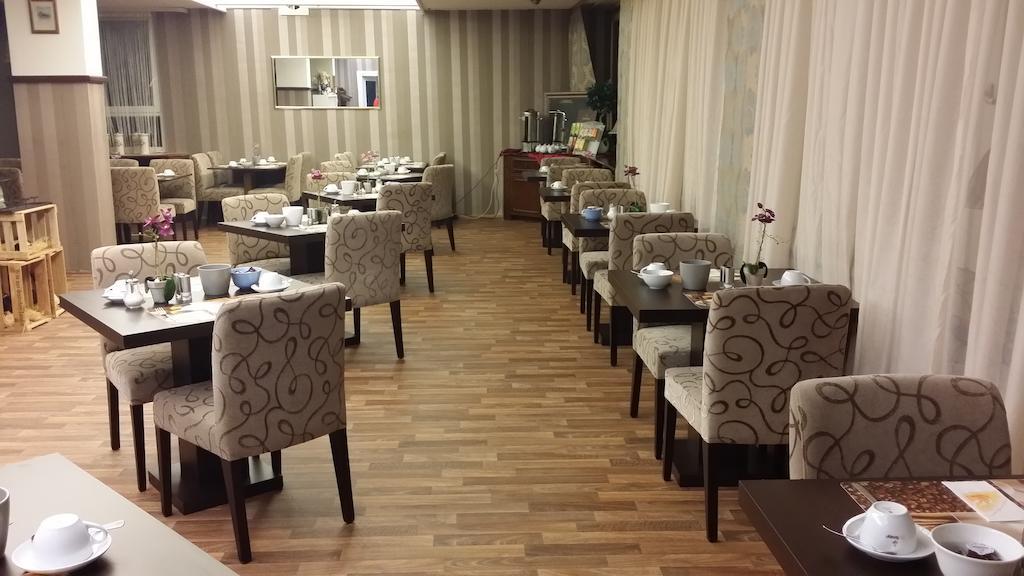 Abant Hotel Frankfurt Obertshausen Exteriör bild